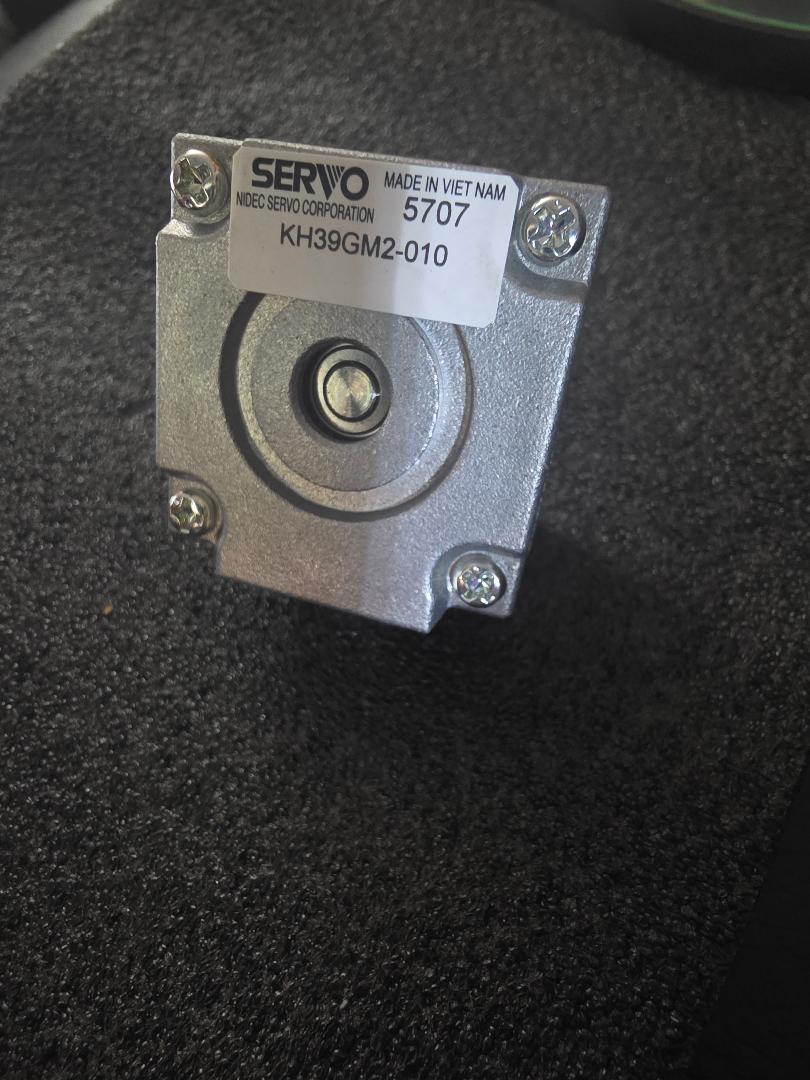 Japan Servo KH39GM2-010 Stepper Motor – Obsolete Tuner / Mechanical Assembly Repair Stock photo