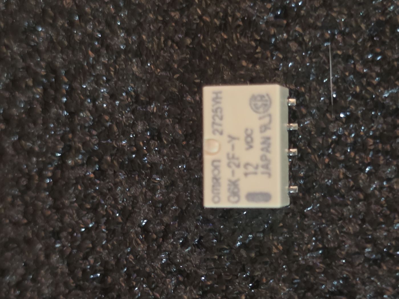Omron G6K-2F-Y DC12 12VDC DPDT Signal Relay – 1A Surface-Mount Telecom / Radio Repair Relay