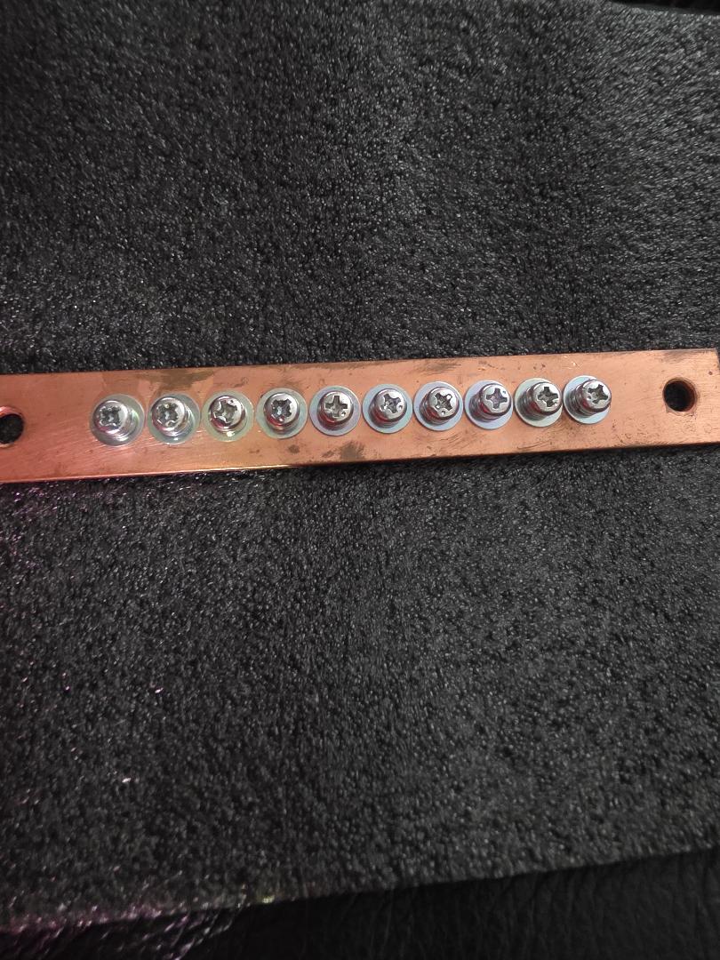 Copper Grounding Bar with Copper Screws – Ham Radio / RF Bench Ground Bus Bar