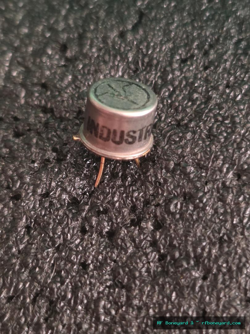 INDUSTRO PNP Germanium 2N1471 Transistor Metal Can Package Bench Tested Vintage Semiconductor